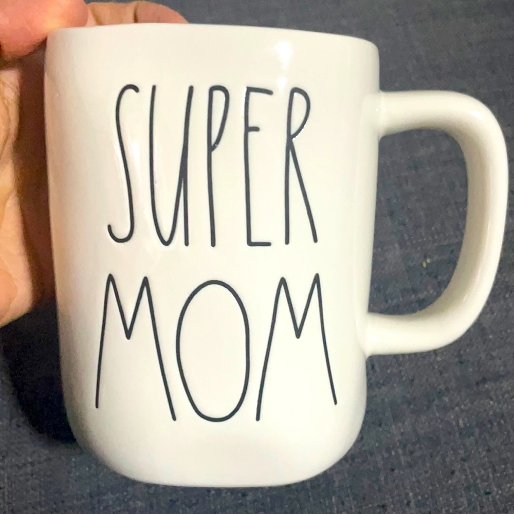 Super mom rae dunn mug